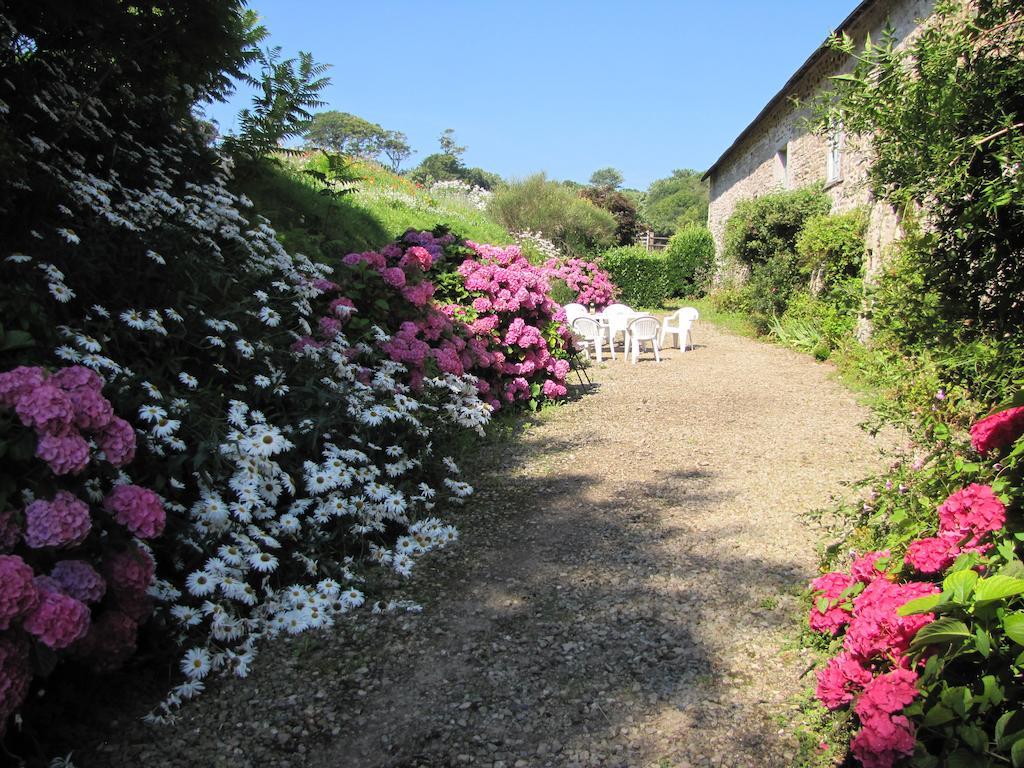 Gite De La Ferme De La Cour Crasville  외부 사진